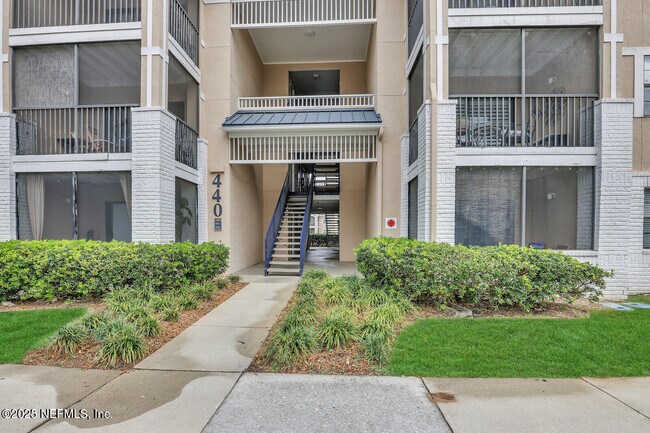 Foto del edificio - 440 Timberwalk Ct