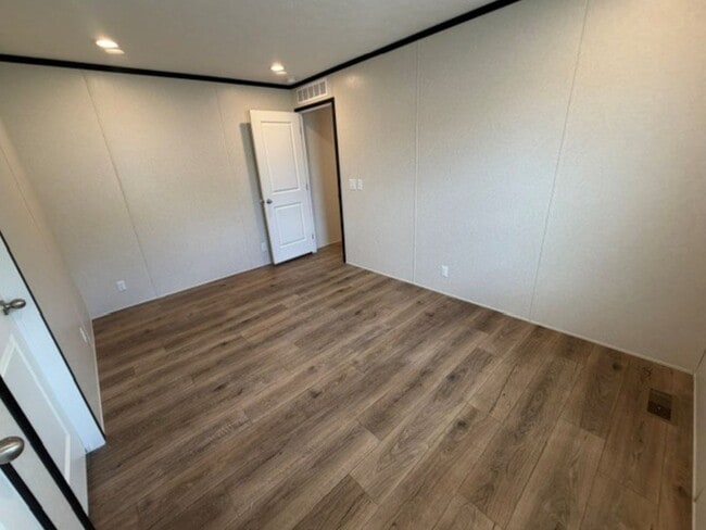 Building Photo - 26 Parakeet Hill Dr