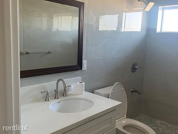 Building Photo - 1 br, 1 bath House - 3211 Kaimuki Ave