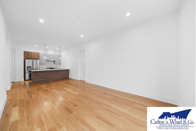 Foto del edificio - 218 Old Colony Ave