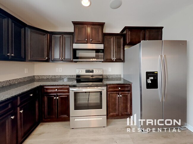 Foto del edificio - 743 Dawsons Park Wy