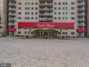 Building Photo - 2500 N Van Dorn St