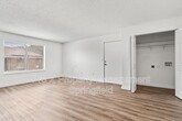 Foto principal - 3160 W Greenwood St