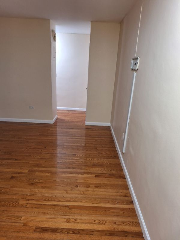 Foto del edificio - 12205 Flatlands Ave