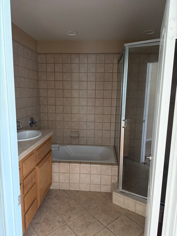 Foto del edificio - 737 S Walnut Ave