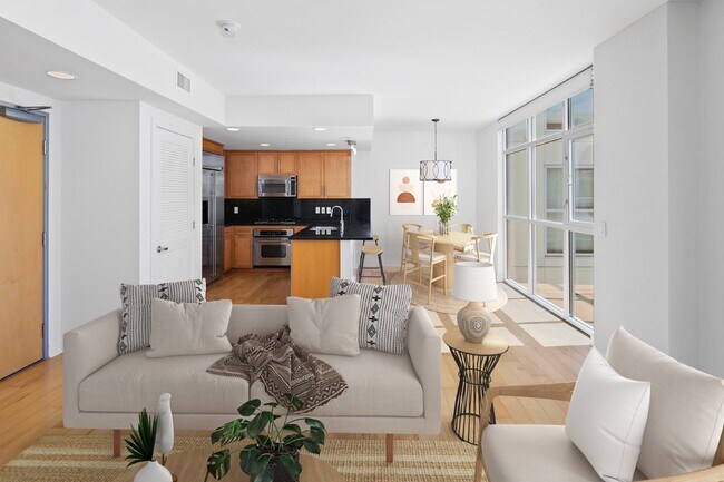 Foto del edificio - Modern West-Facing Condo with Spectacular Views and Prime Location in Hillcrest, San Diego