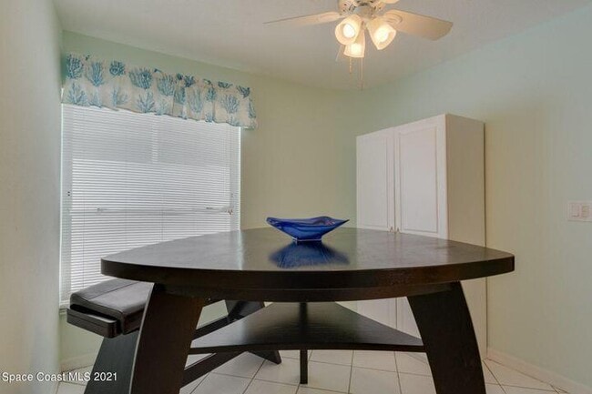 Building Photo - 6124 River Run Dr