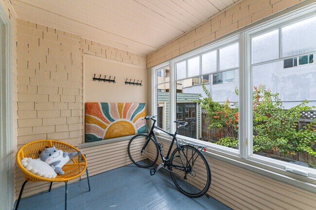 Building Photo - 477 62nd St