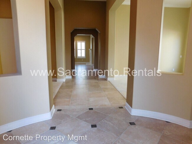 Foto del edificio - 3 br, 2.5 bath House - 2757 Heritage Park Ln