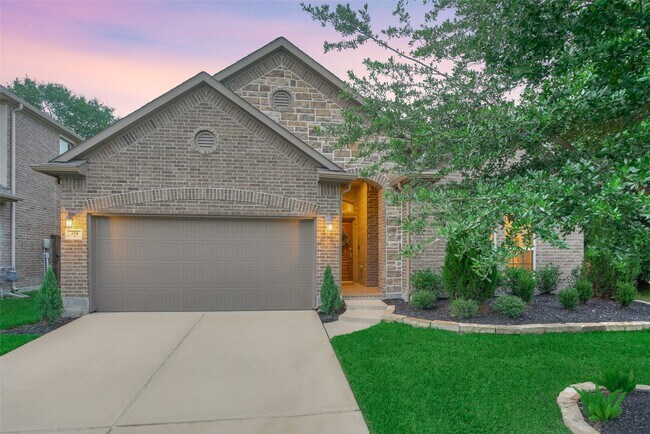 Foto del edificio - 204 Forest Peak Way