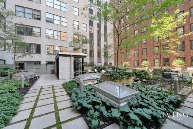 Foto del edificio - 3 bedroom in New York NY 10038