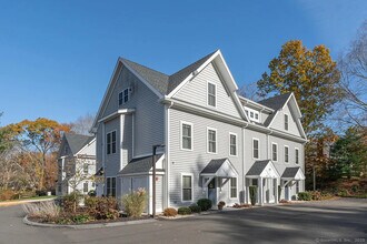 Building Photo - 41 Cottage Rd