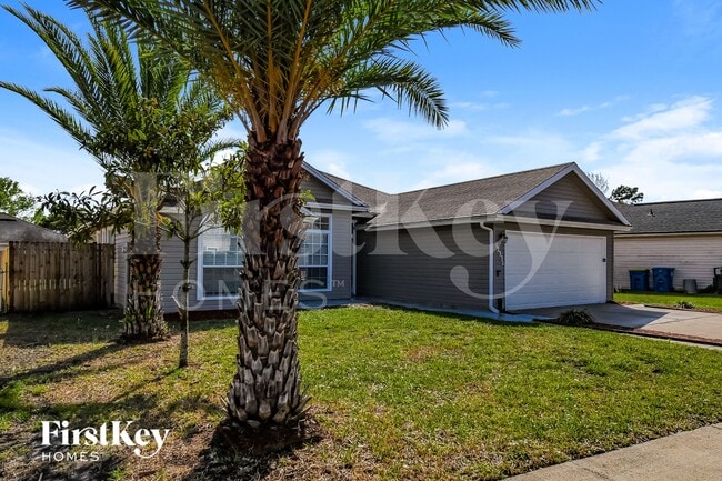 Building Photo - 12332 Casheros Cove Dr S