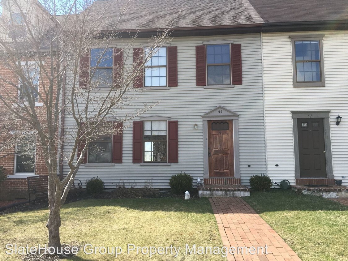 Foto principal - 54 Carriage House Dr