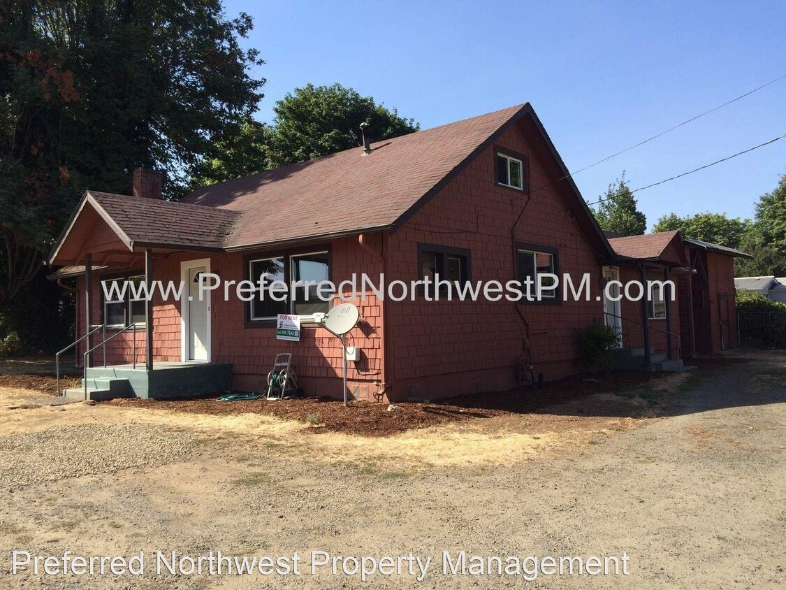566 W Oregon Ave, Creswell, OR 97426 House Rental in Creswell, OR