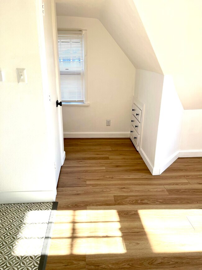 Foto del edificio - 10174 W Ford Ave