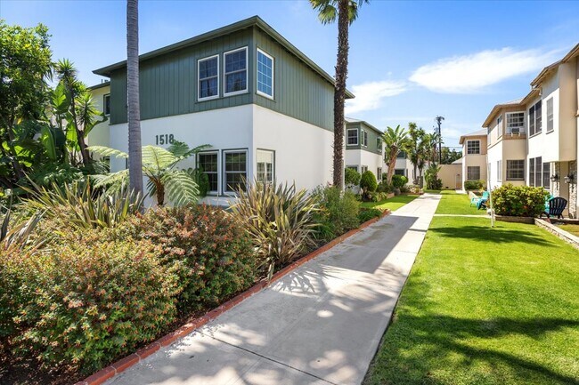 Foto del edificio - 1518 Yale St