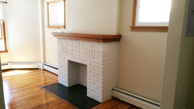 Building Photo - 121 McKinley Pkwy