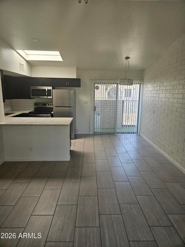 Foto del edificio - 2340 N 46th St