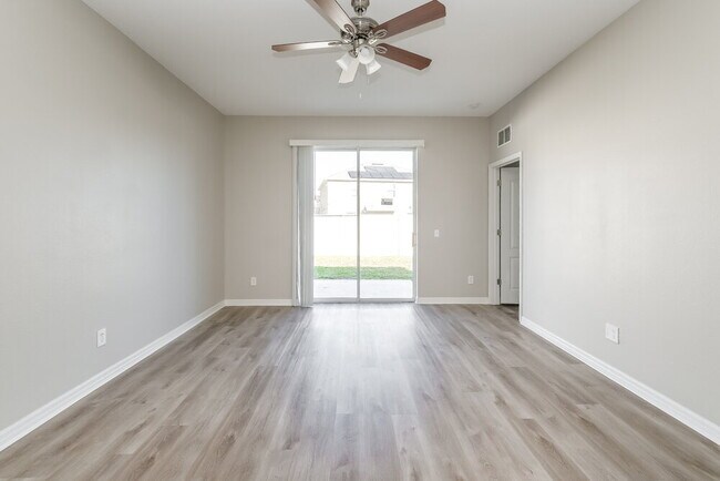 Building Photo - 13015 Haverhill Dr