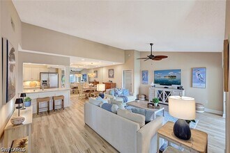 Building Photo - 776 Willowbrook Dr