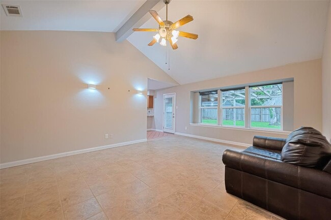 Building Photo - 10015 Sageyork Dr