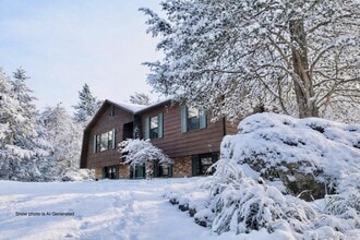 Building Photo - 47 Onderdonk Rd