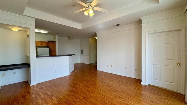 Foto del edificio - 6413 Astor Village Ave