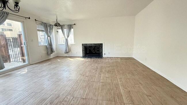 Foto del edificio - 3712 Willow Pass Rd