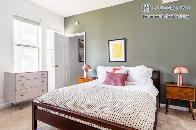 Foto del edificio - 1826 Vernon St NW