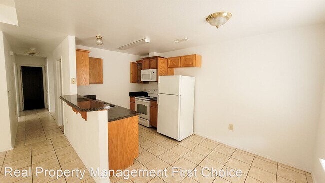 Foto del edificio - 3 br, 2 bath House - 1443 Brazil Ave Side A