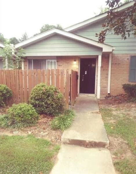 Primary Photo - 4701 Flat Shoals Rd