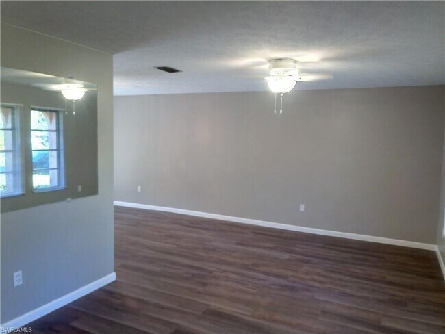 Foto del edificio - 3741 Citrus St