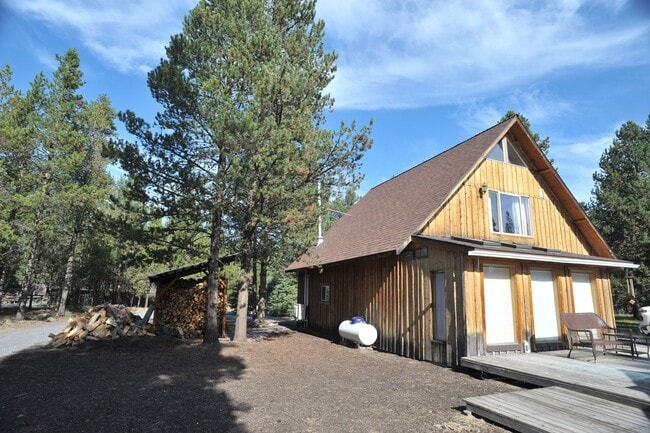 Building Photo - Charming A-Frame Home on 1 Acre