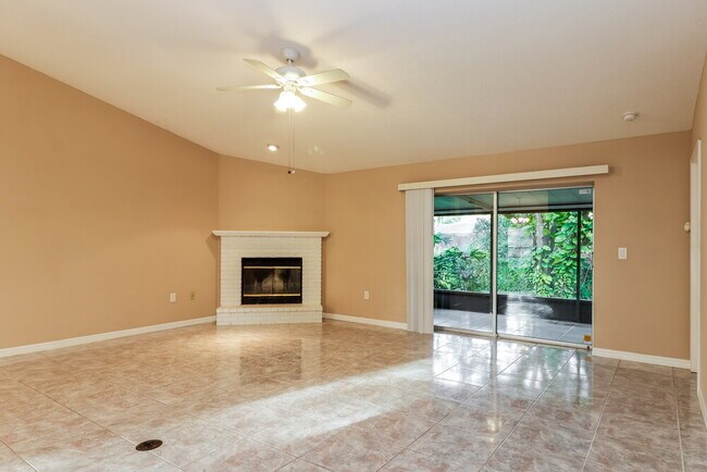 Foto del edificio - 2157 Black Oak Ct