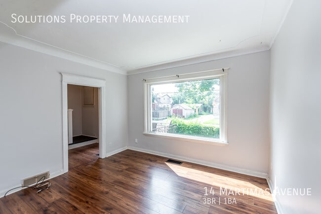 Building Photo - **Central Hamilton Stunner for Rent-WHOLE ...