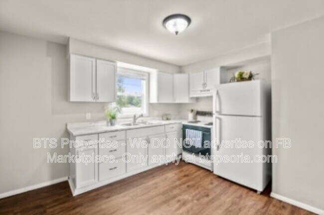 Foto del edificio - 305 N Pleasant View St