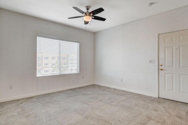 Foto del edificio - 9580 W Reno Ave