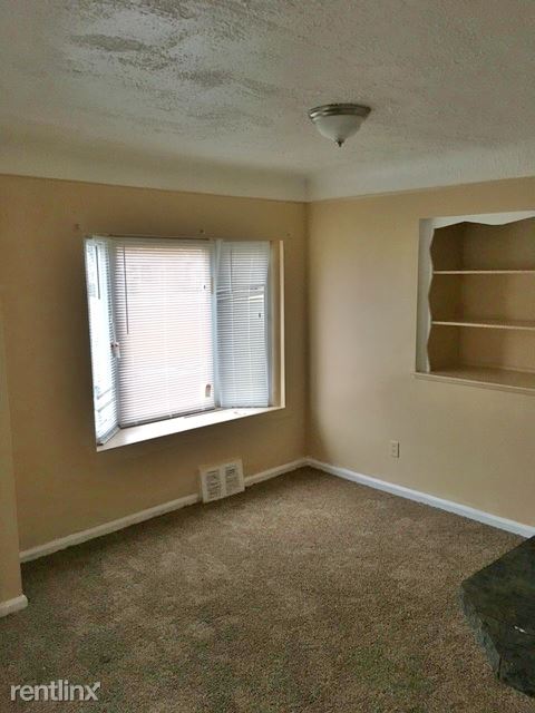 Foto del edificio - 9585 Westwood St
