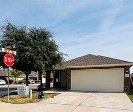 Building Photo - 1300 Golden Barley Dr