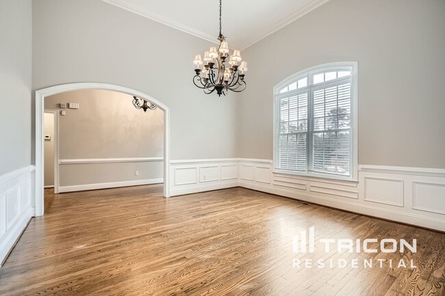 Building Photo - 3902 Ruby Way