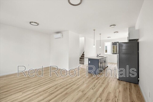 Foto del edificio - 1438 E 31st St