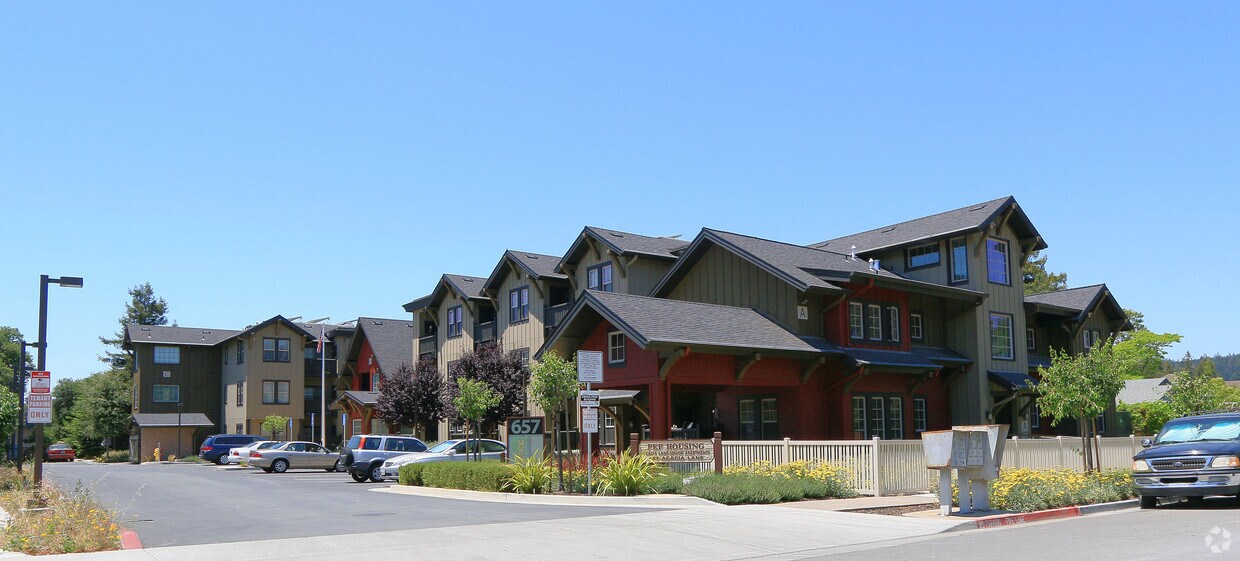 Foto principal - Acacia Lane Senior Apartments
