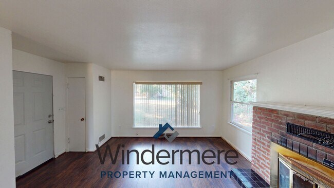 Foto del edificio - 1421 Monroe St