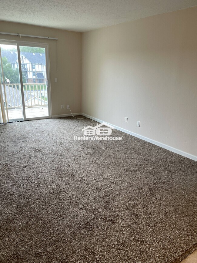 Foto del edificio - 1464 Hawks Nest Ct
