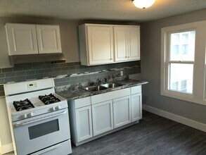 Building Photo - 2400 N Emerson Ave