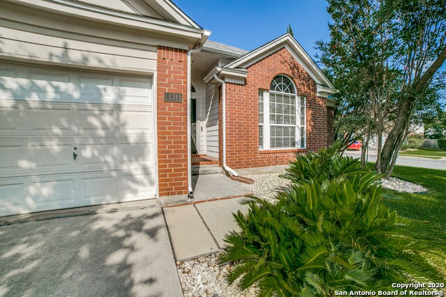 Foto del edificio - 11311 Fair Hollow Dr