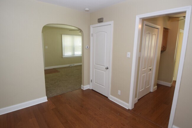 Foto del edificio - 3 bedroom / 2 bathroom Home for Rent in Cr...
