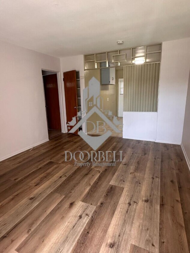 Foto principal - 241 Alpine St