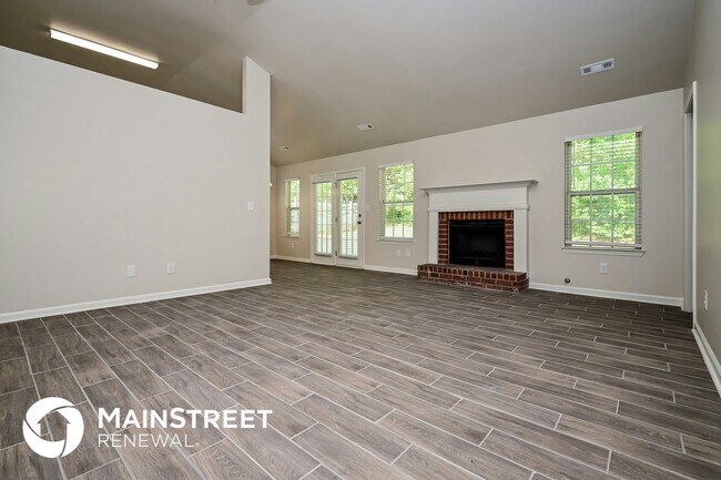 Foto del edificio - 7740 Briar Forest Ln